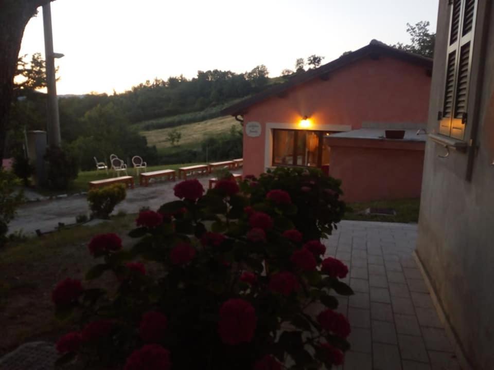 Agriturismo San Martino Foligno Exterior photo